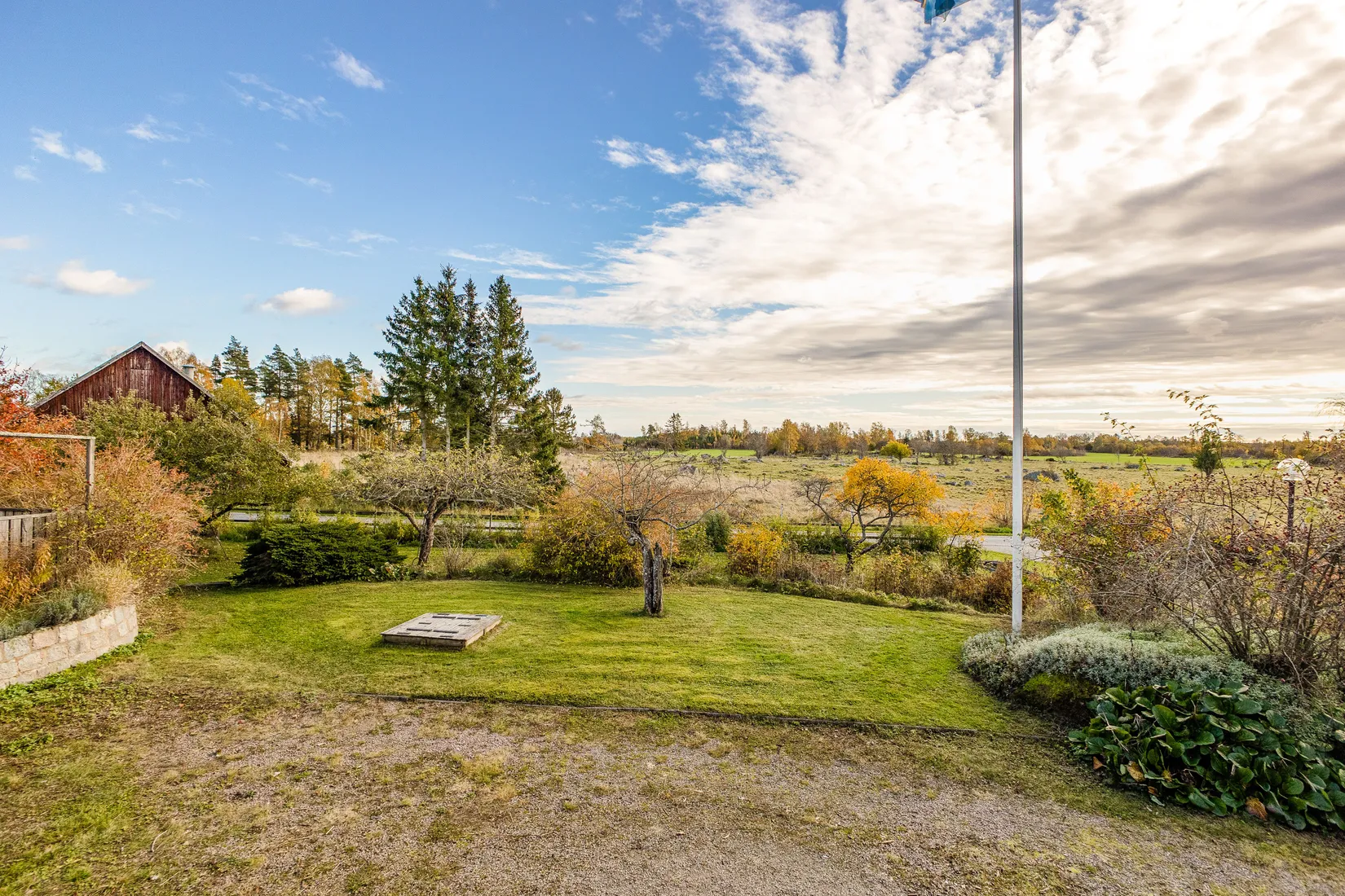 Villa, Gård/Skog, Bred Hamby 1, Enköping