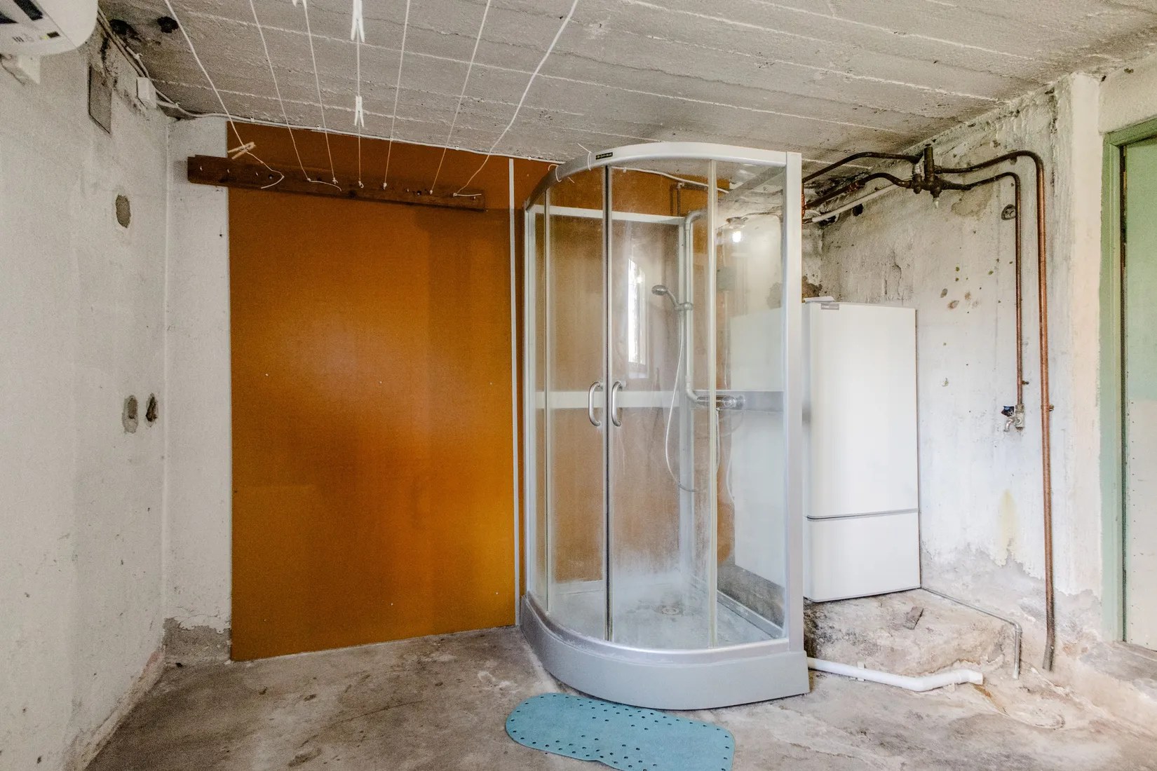 Villa, Gård/Skog, Bred Hamby 1, Enköping