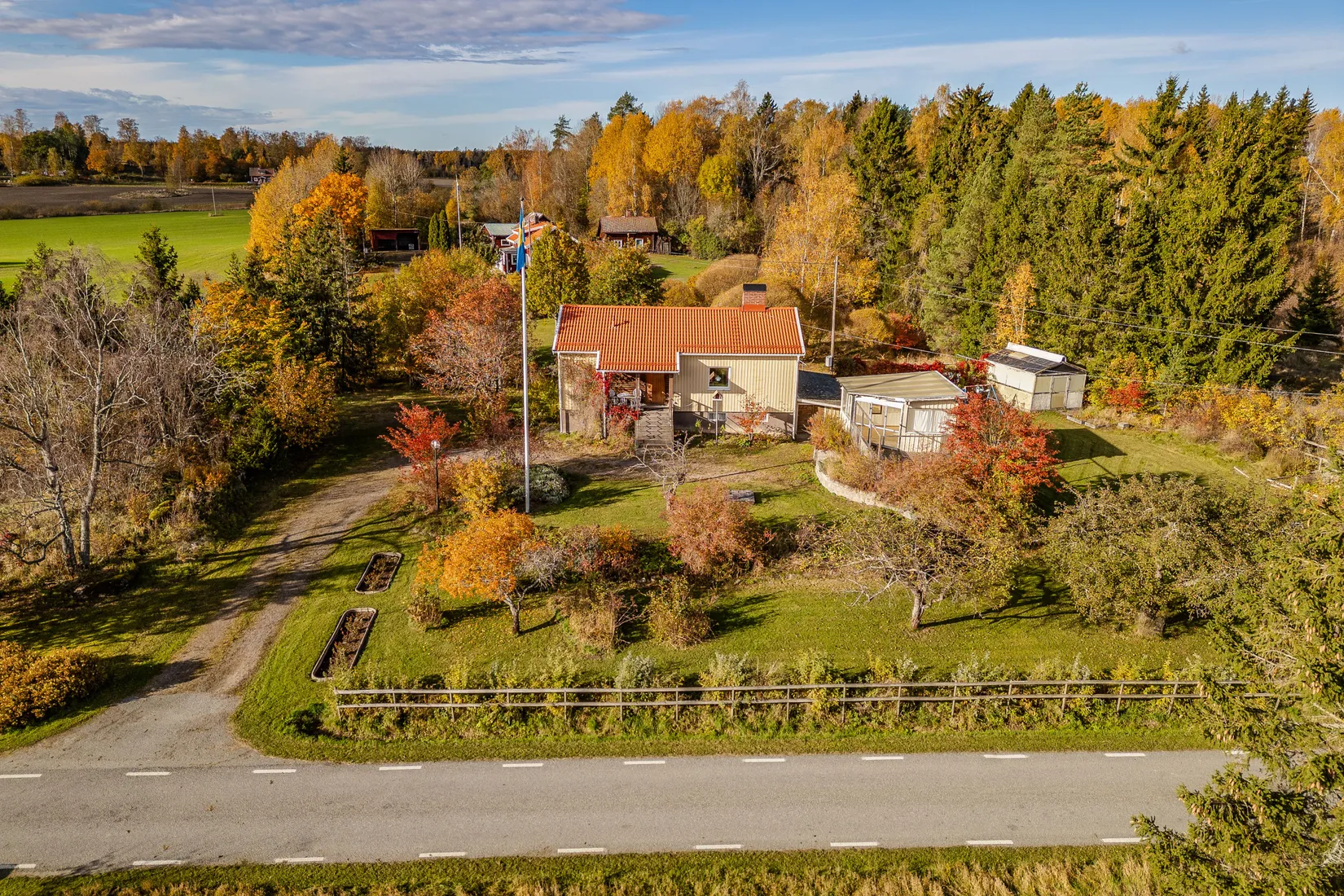 Villa, Gård/Skog, Bred Hamby 1, Enköping
