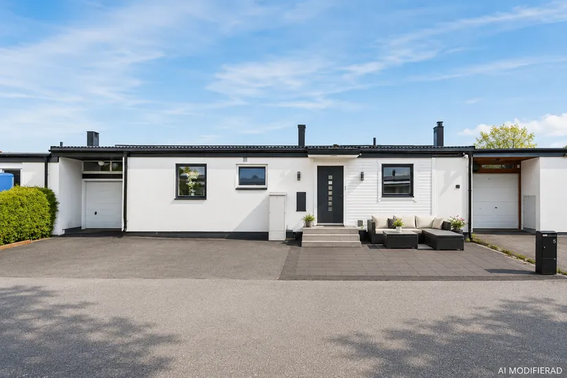 Villa, Radhus, Gökstigen 5, Västra Oxhagen, Örebro