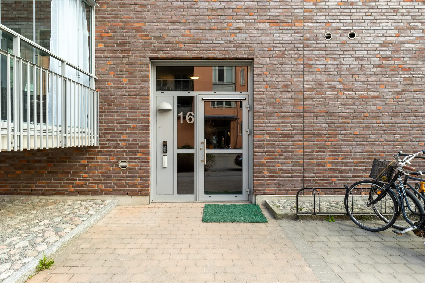Bostadsrätt, Tullgarnsgatan 16, Industristaden, Uppsala