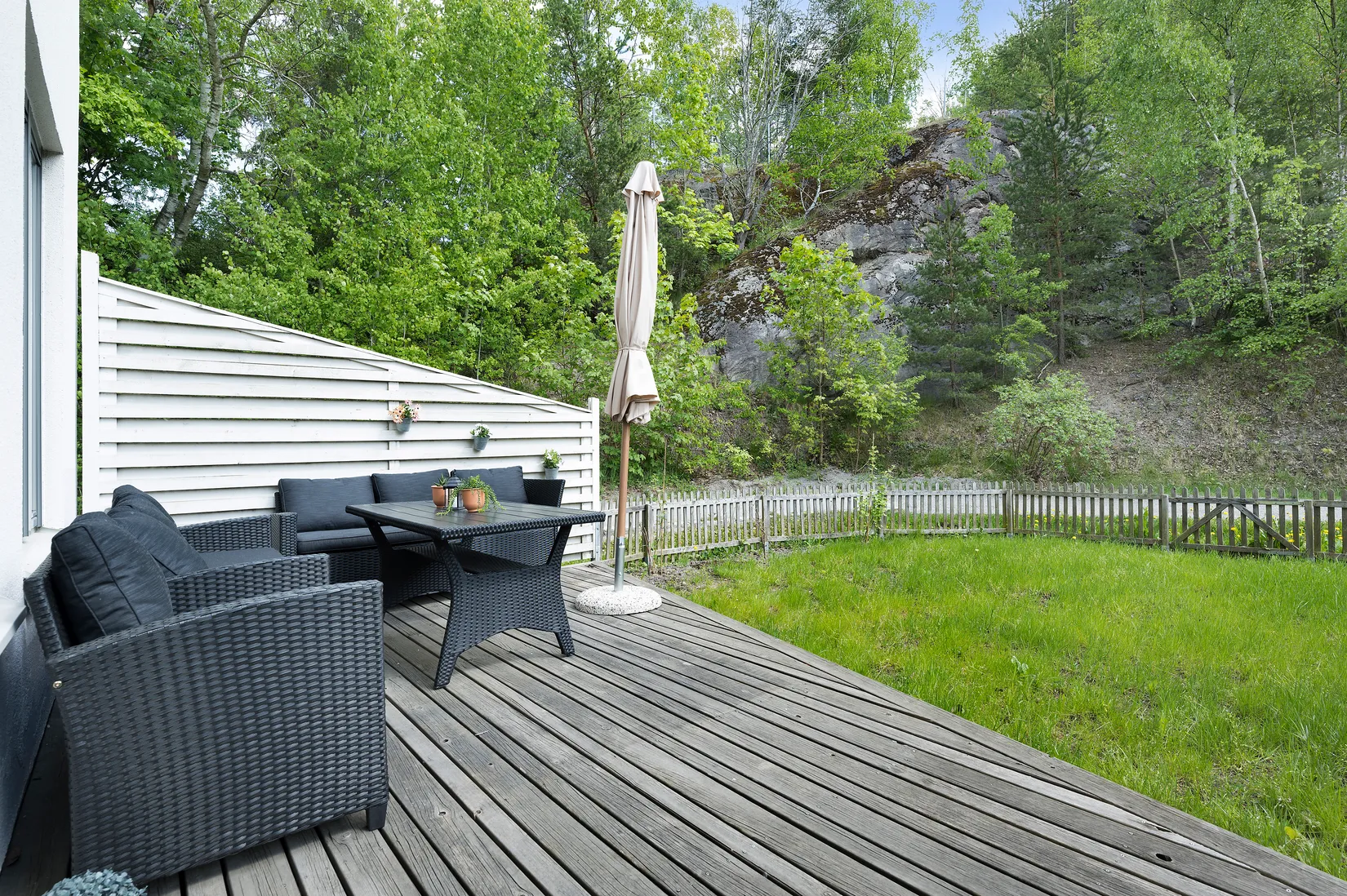 Radhus, Rågsvedsvägen 99, Rågsved, Stockholm
