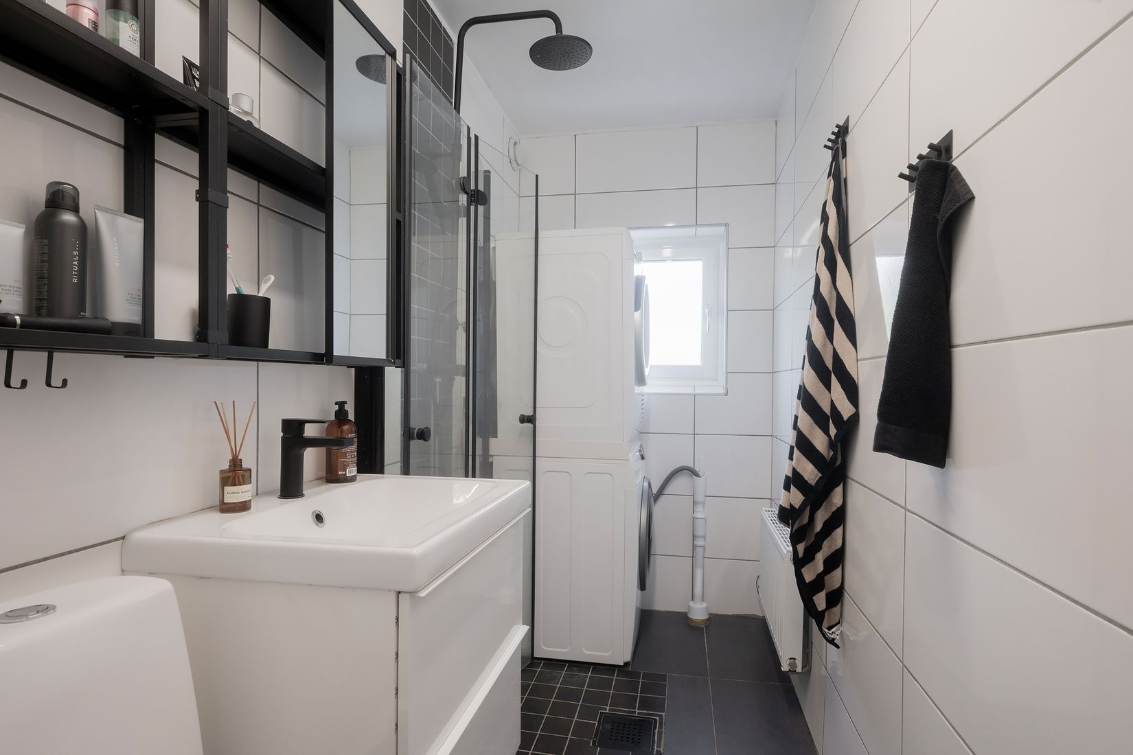 Bostadsrätt, Axbergsgränd 27, Hagsätra, Stockholm