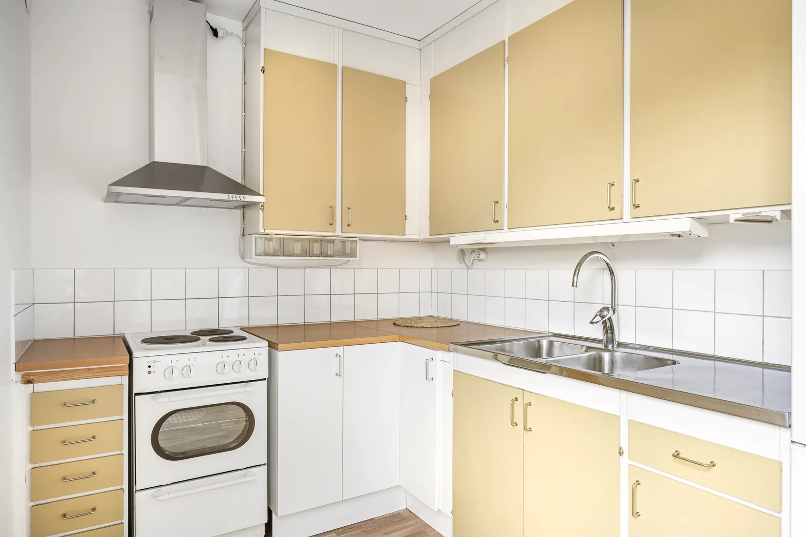 Bostadsrätt, Rosengårdsvägen 37, Rosengården, Vallentuna