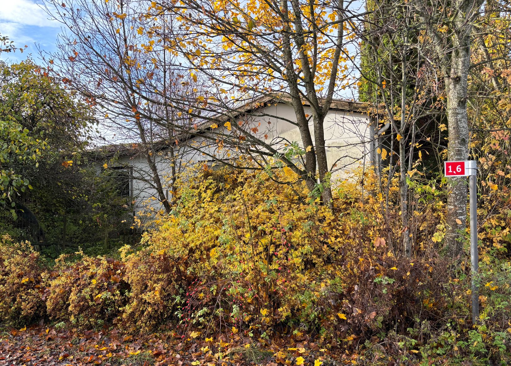 Tomt, Skogaholmsvägen 8, Marieberg, Örebro