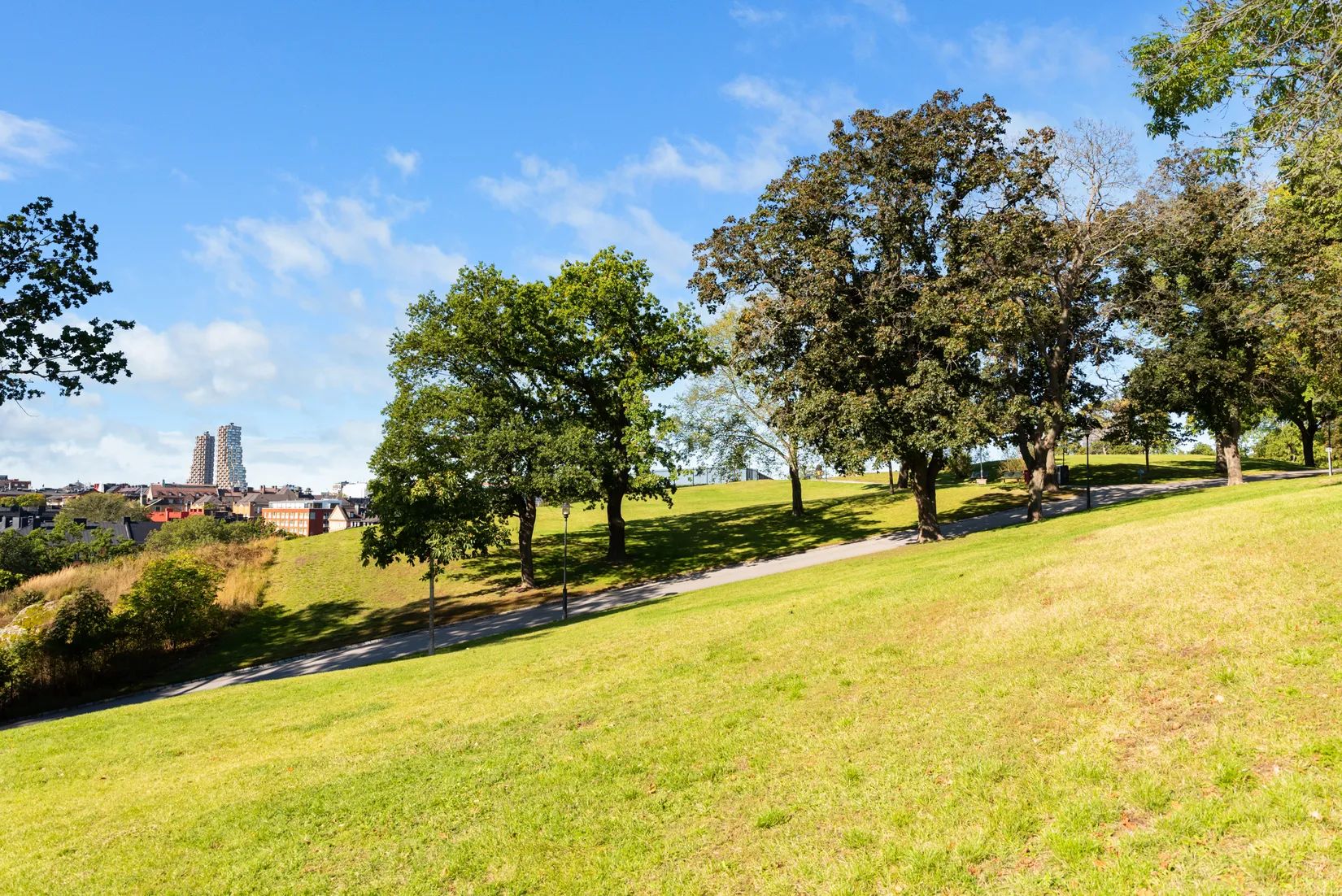 Bostadsrätt, Tulegatan 49, En innerstadsoas med internationell elegans!, Vasastan - Sibirien, Stockholm