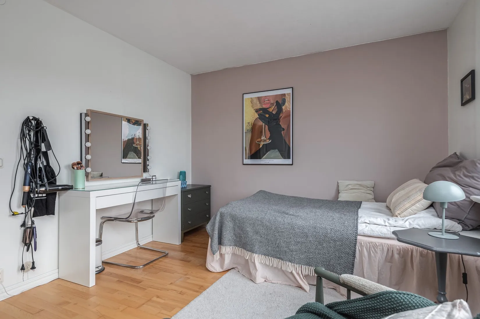 Radhus, Storhultsvägen 26, Norrköping