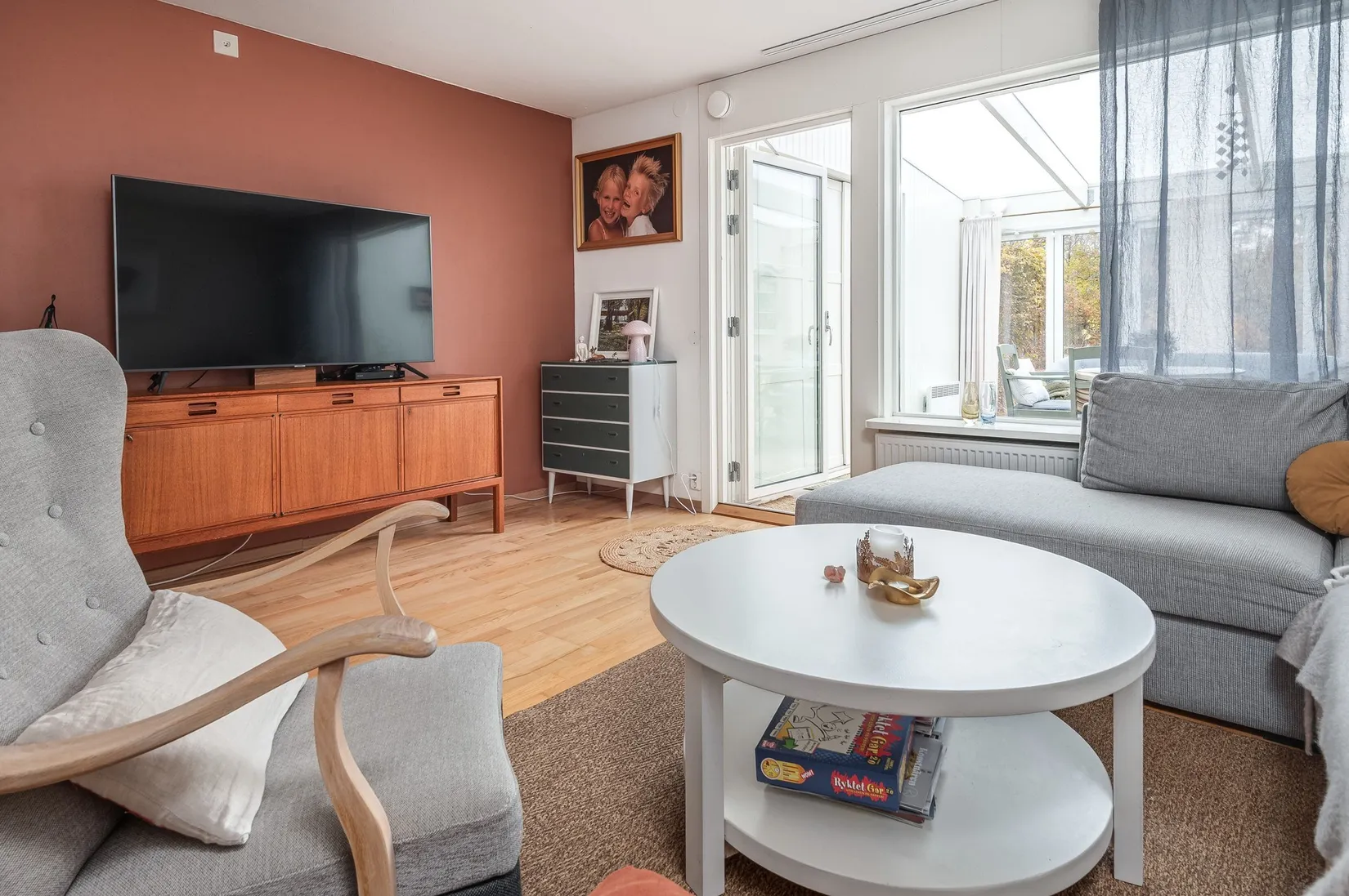 Radhus, Storhultsvägen 26, Norrköping