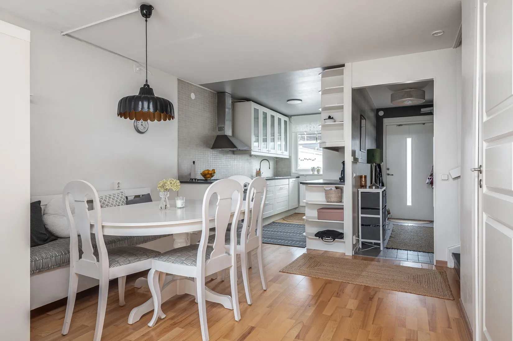 Radhus, Storhultsvägen 26, Norrköping