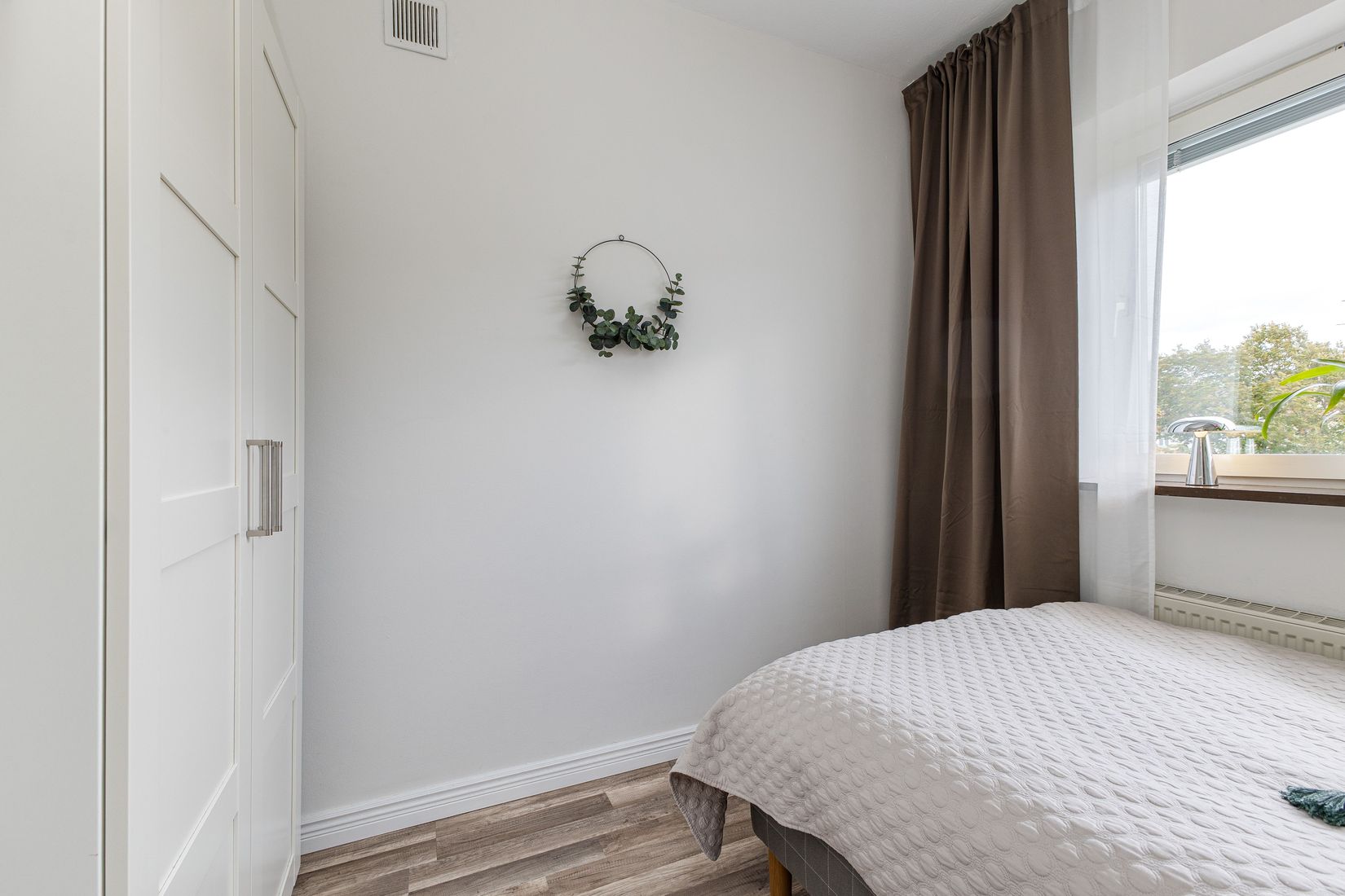 Bostadsrätt, Fjärdhundragatan 7B, S:t Ilian, Enköping