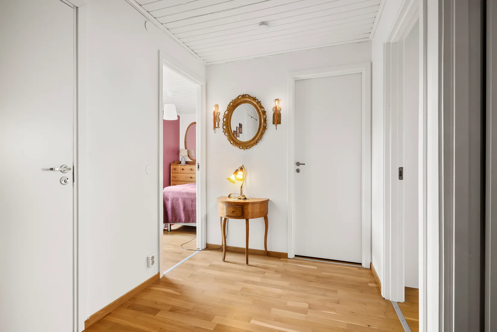 Villa, Radhus, Elsbyvägen 70, Nälsta, Stockholm