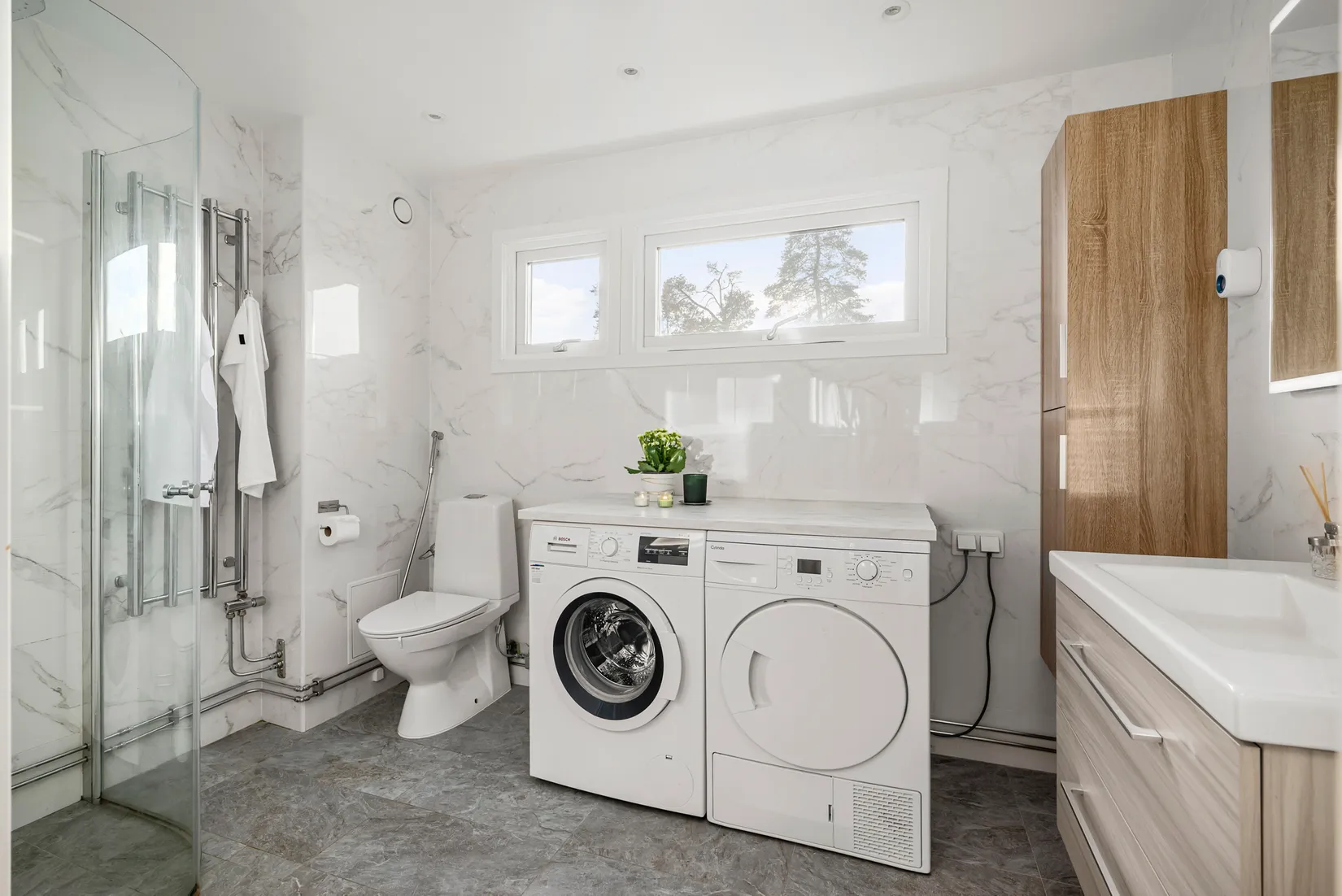 Villa, Radhus, Elsbyvägen 70, Nälsta, Stockholm