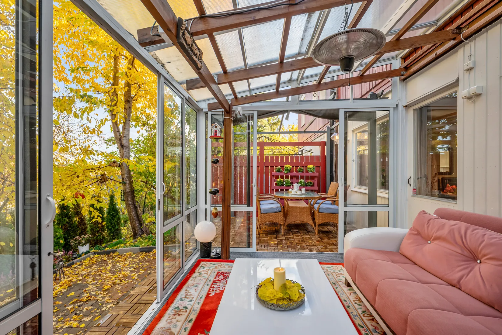 Villa, Radhus, Elsbyvägen 70, Nälsta, Stockholm