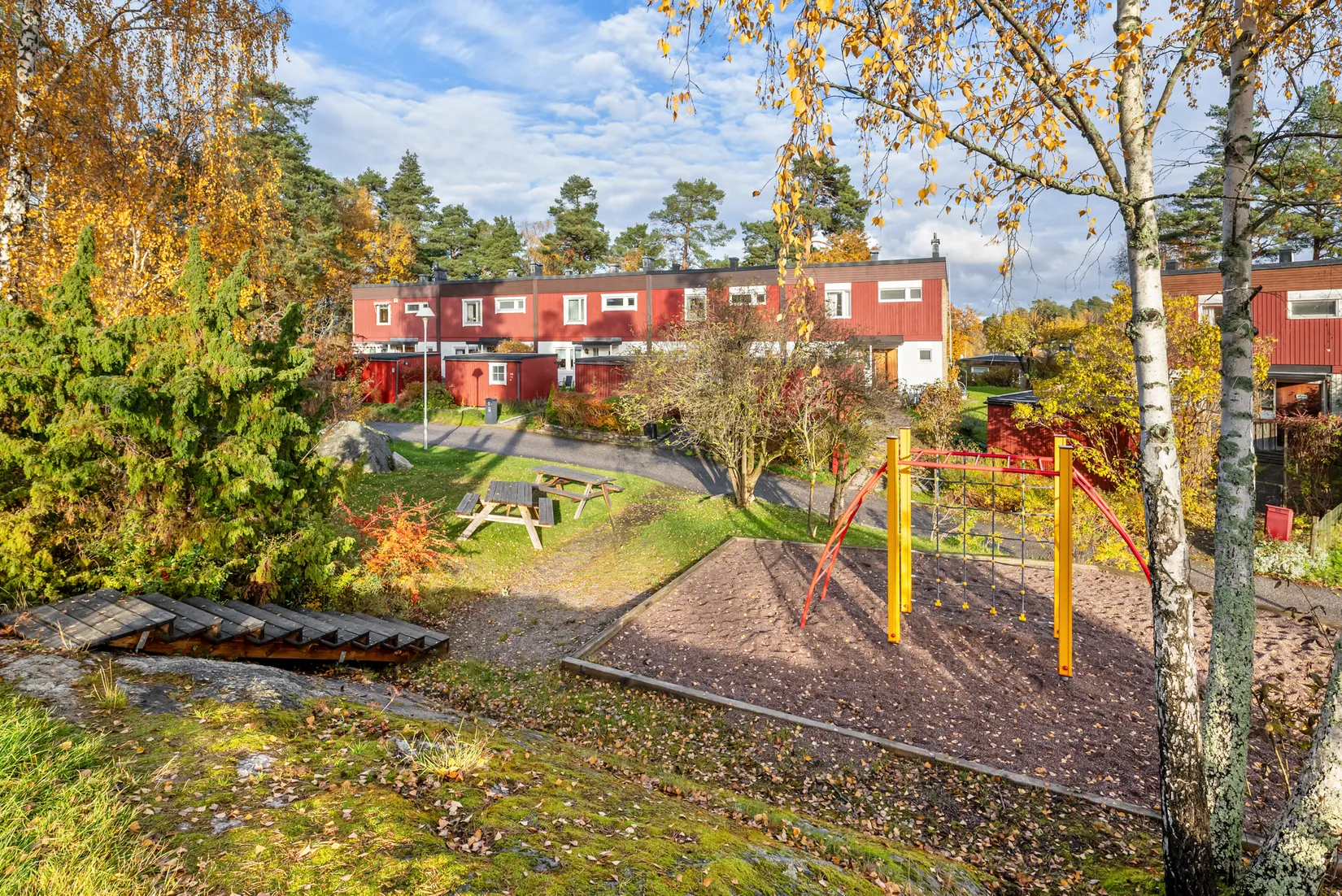Villa, Radhus, Elsbyvägen 70, Nälsta, Stockholm