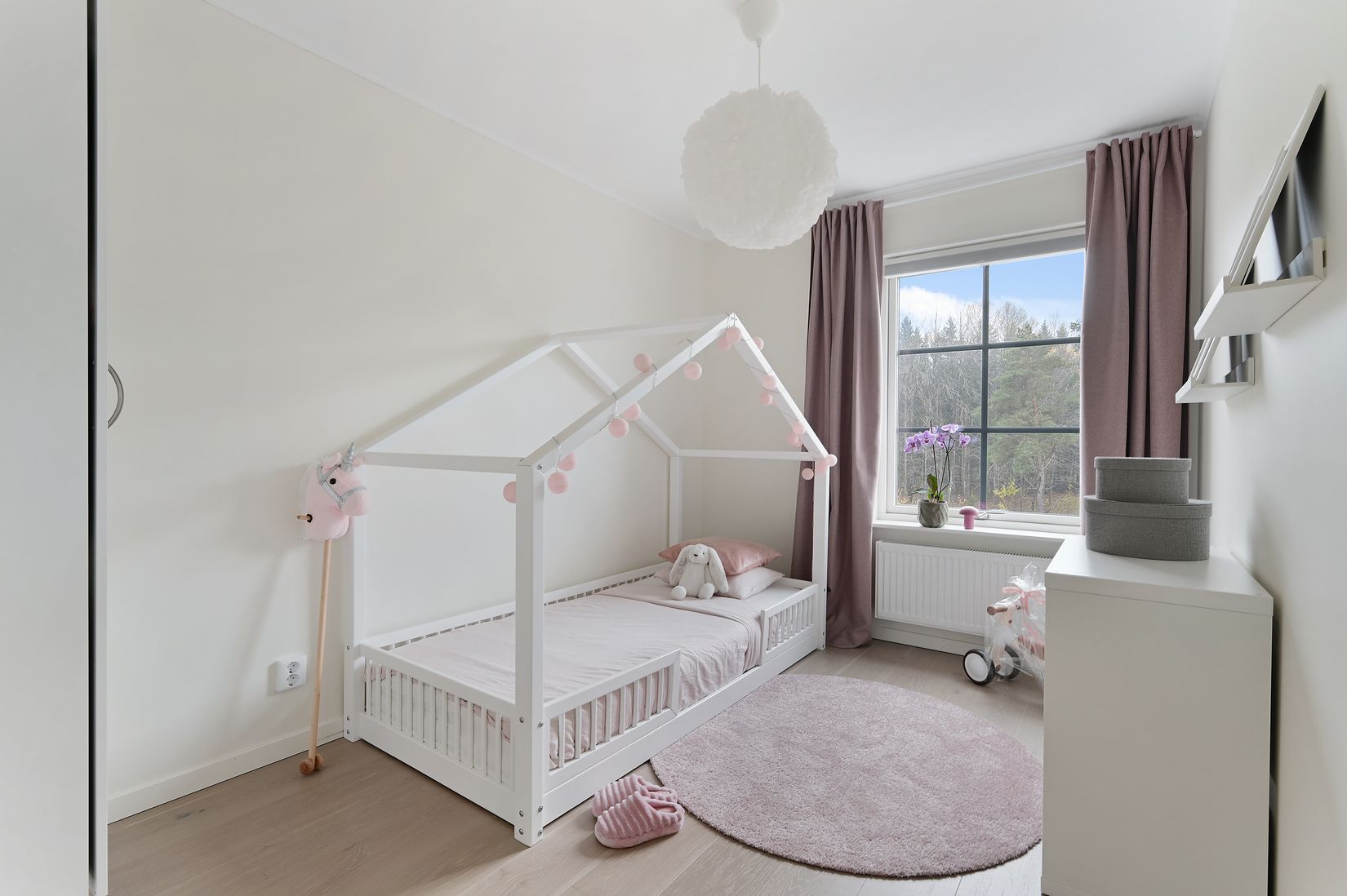 Bostadsrätt, Radhus, Friggaslingan 23, Ormbacka, Järfälla