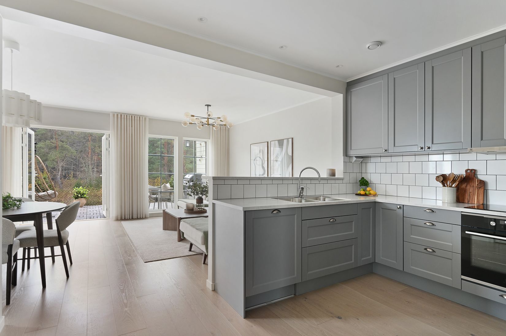 Bostadsrätt, Radhus, Friggaslingan 23, Ormbacka, Järfälla