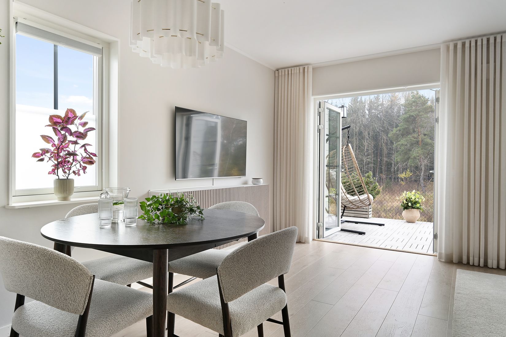 Bostadsrätt, Radhus, Friggaslingan 23, Ormbacka, Järfälla