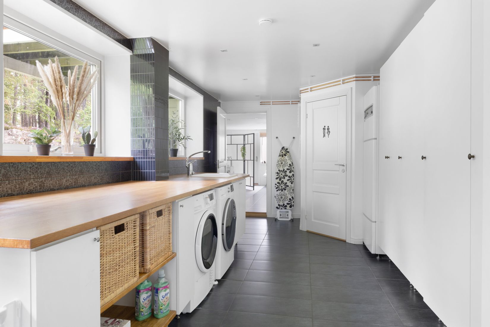 Villa, Sandavägen 37, Odenslunda, Upplands Väsby