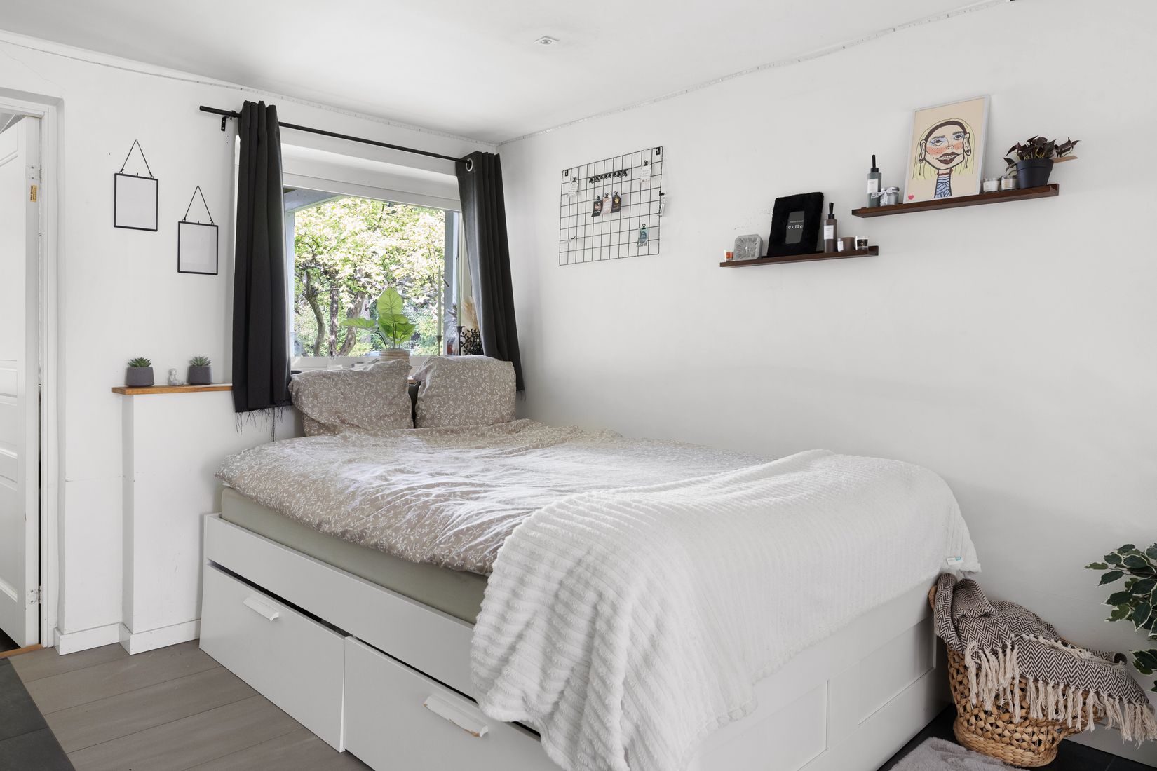 Villa, Sandavägen 37, Odenslunda, Upplands Väsby