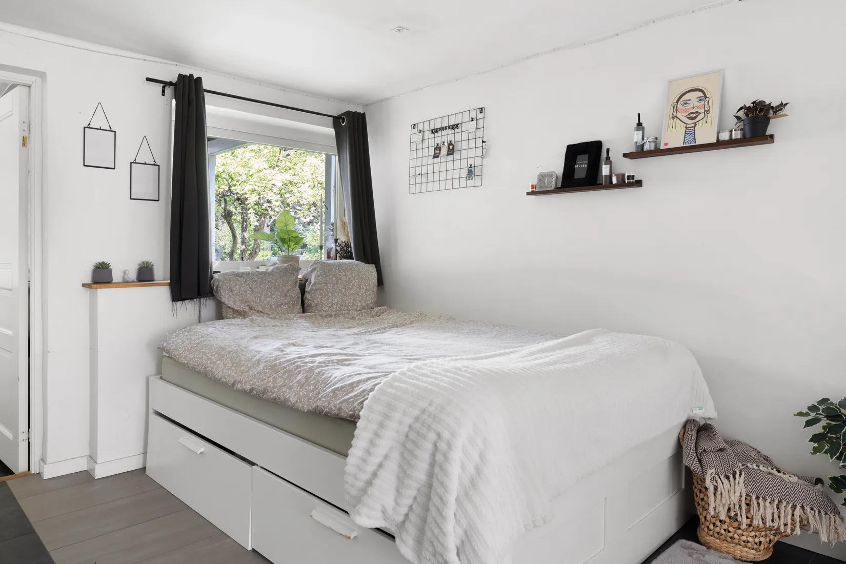 Villa, Sandavägen 37, Odenslunda, Upplands Väsby