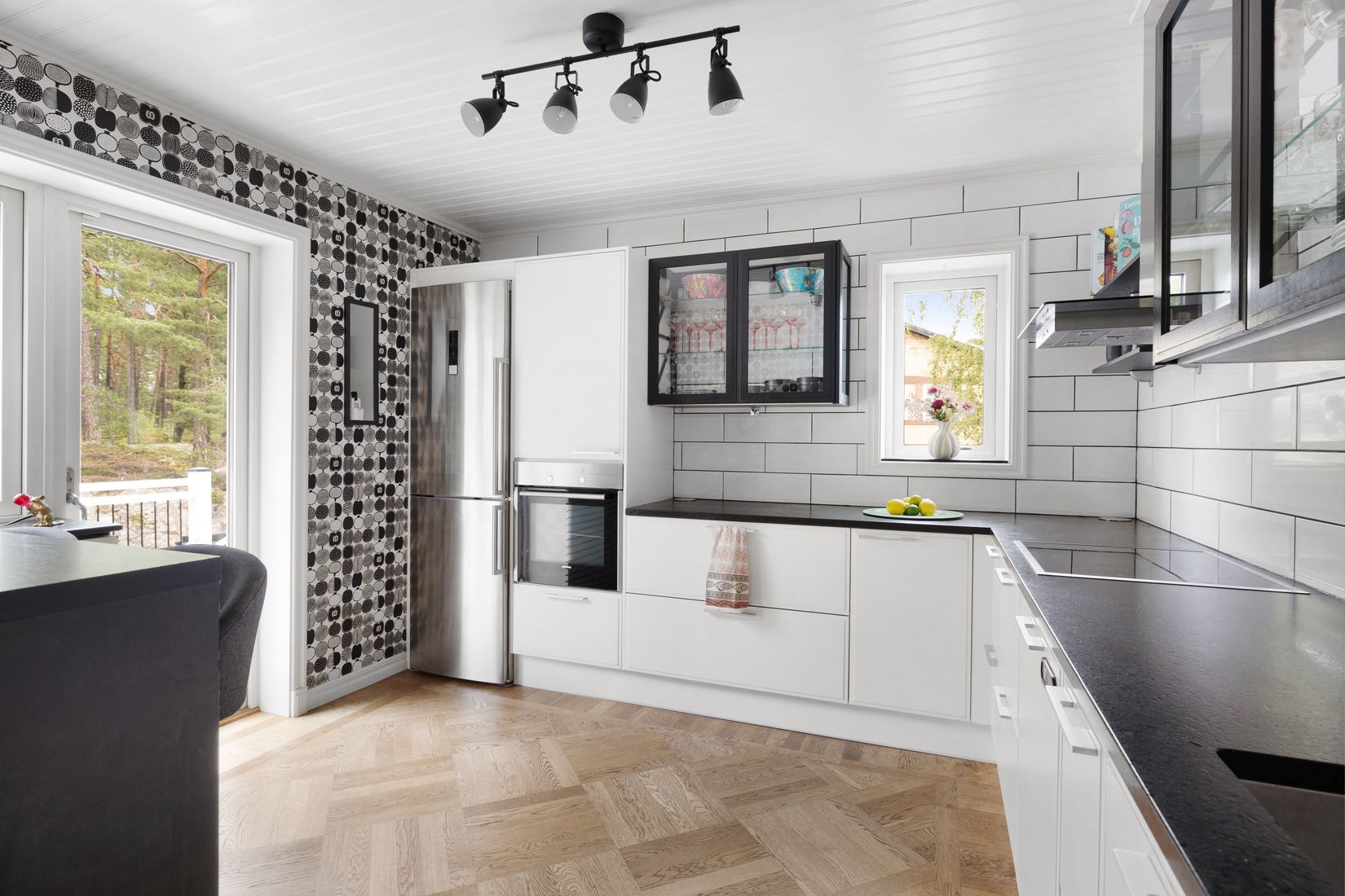 Villa, Sandavägen 37, Odenslunda, Upplands Väsby