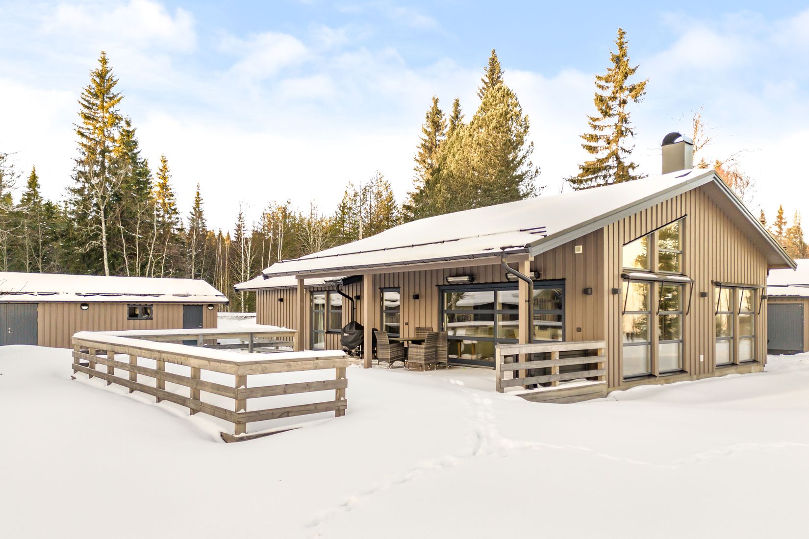 Fritidshus, Slåtte 319, Slåtte-Österböle-Hållsta, Östersund