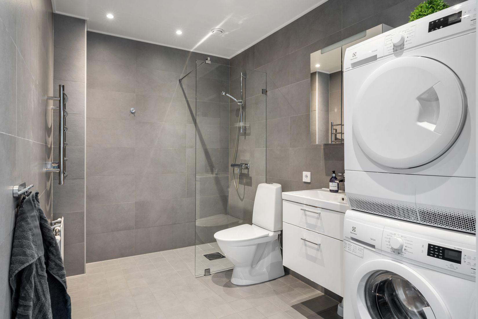 Bostadsrätt, HÄGERNEHOLMSVÄGEN 6A, Hägerneholm, Täby