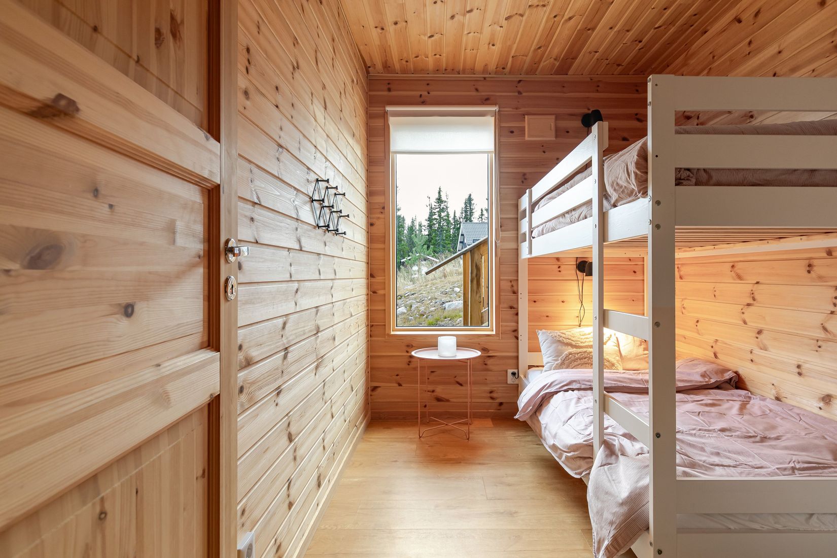 Radhus, Svampstigen 2A, Svampstigen, Utsikten, Storhogna, Berg