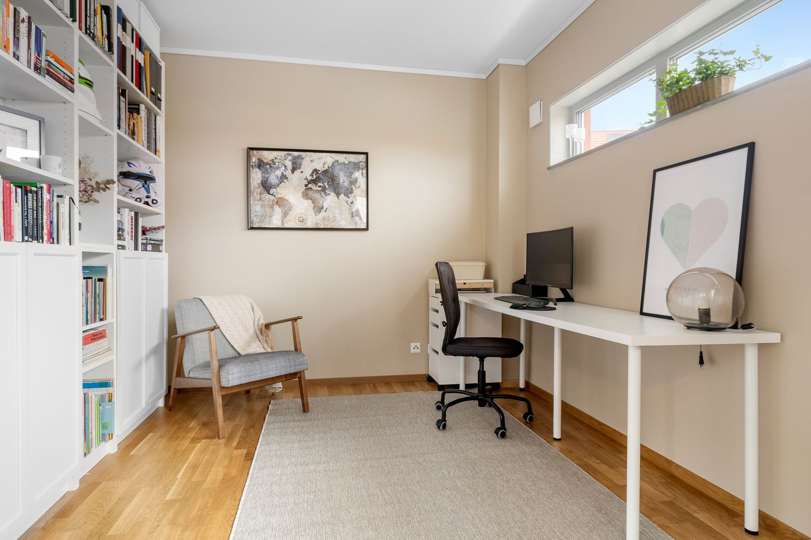 Bostadsrätt, Radhus, Lupinvägen 32, Bålsta Viby Äng, Håbo