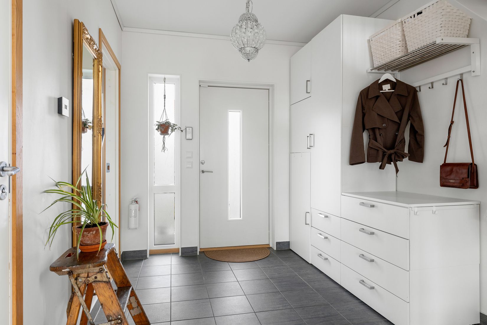 Bostadsrätt, Radhus, Lupinvägen 32, Bålsta Viby Äng, Håbo