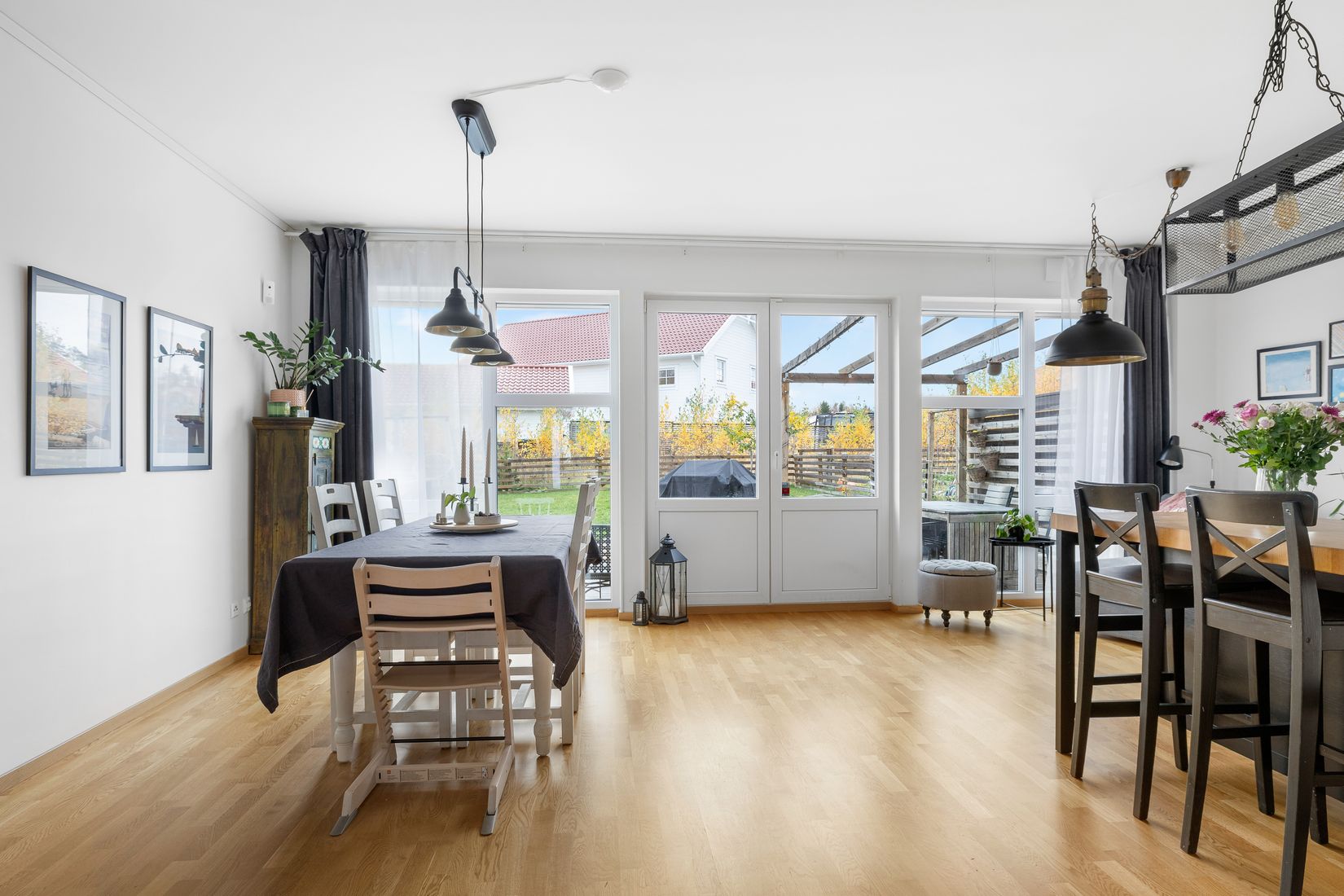 Bostadsrätt, Radhus, Lupinvägen 32, Bålsta Viby Äng, Håbo