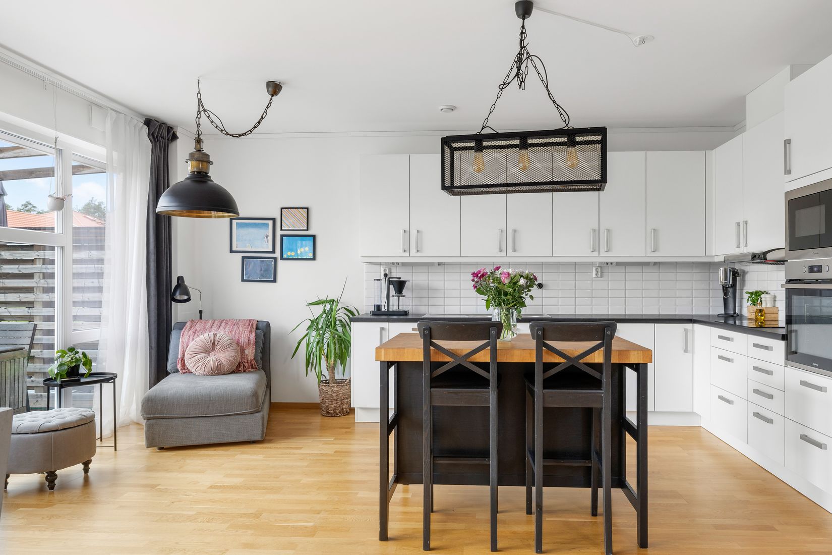 Bostadsrätt, Radhus, Lupinvägen 32, Bålsta Viby Äng, Håbo