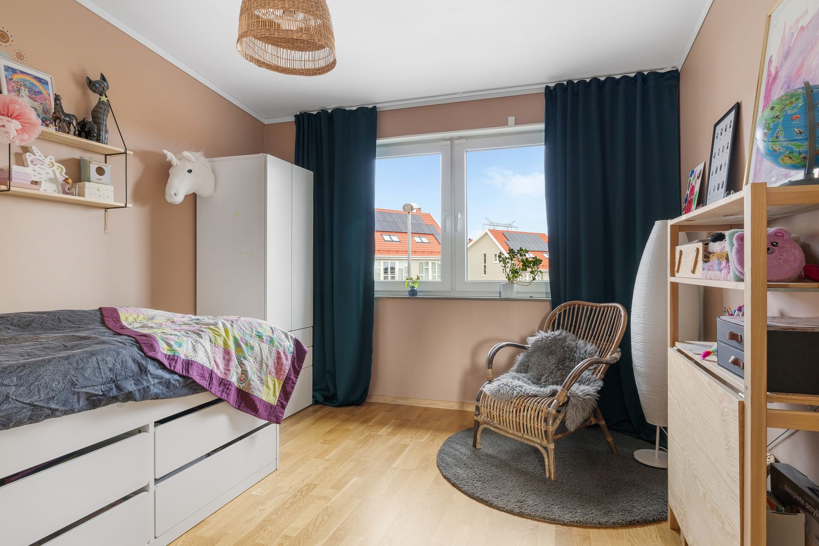 Bostadsrätt, Radhus, Lupinvägen 32, Bålsta Viby Äng, Håbo