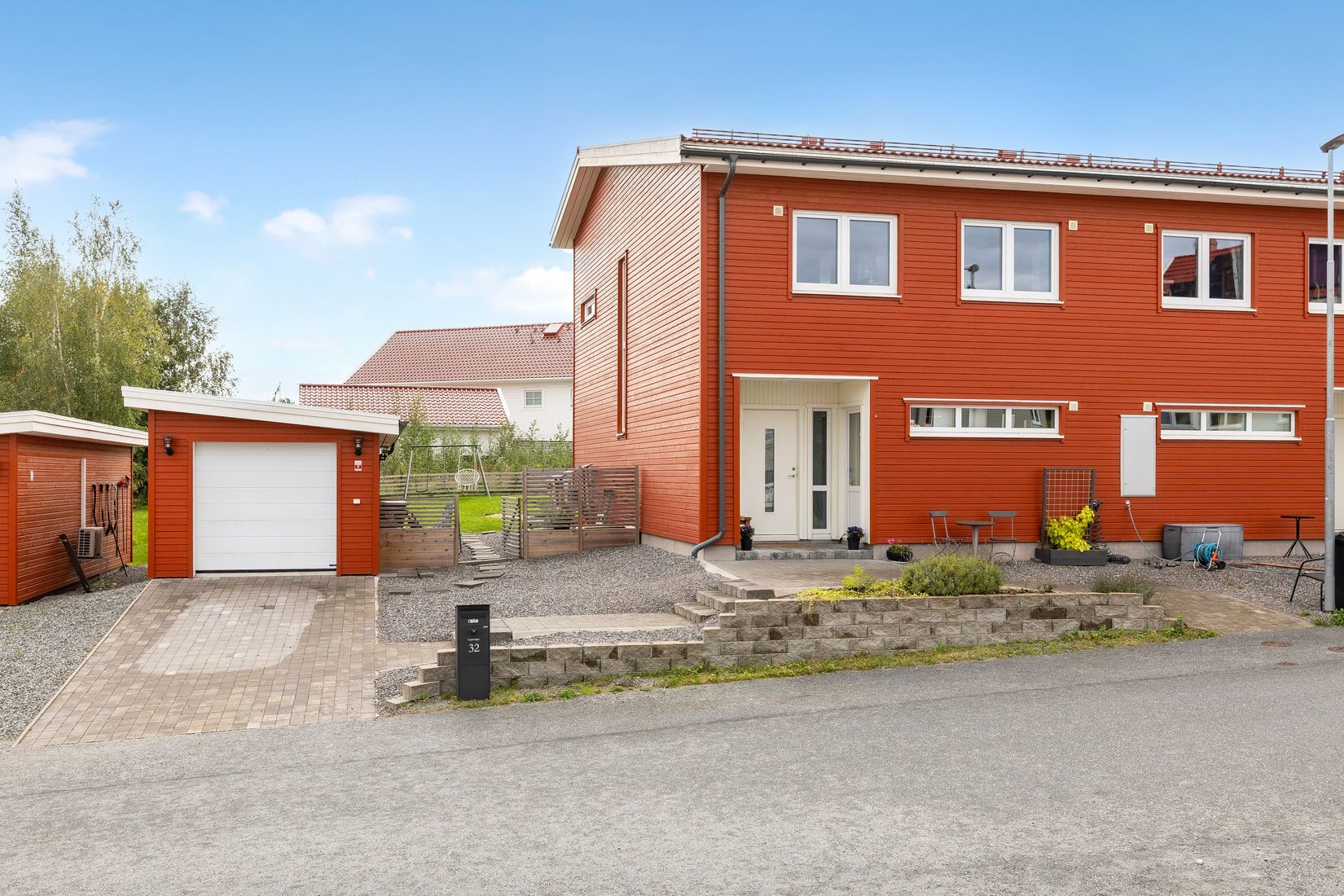 Bostadsrätt, Radhus, Lupinvägen 32, Bålsta Viby Äng, Håbo