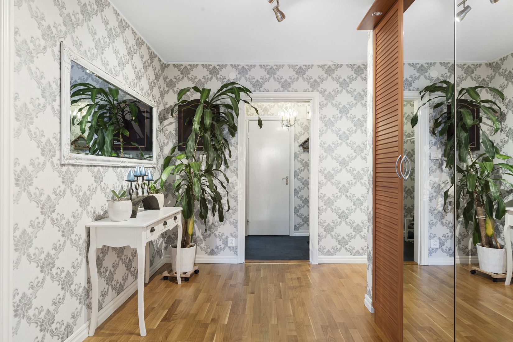 Bostadsrätt, Näsbydalsvägen 14, 11tr, Näsbydal, Täby