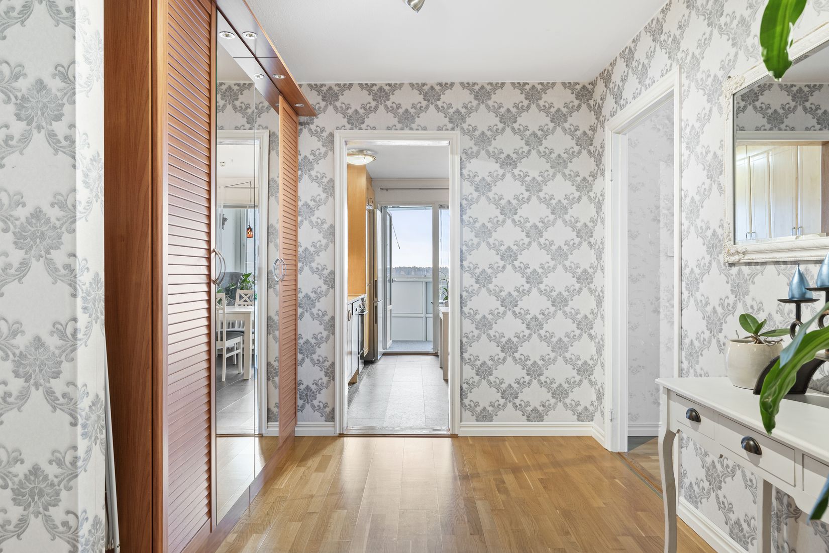 Bostadsrätt, Näsbydalsvägen 14, 11tr, Näsbydal, Täby