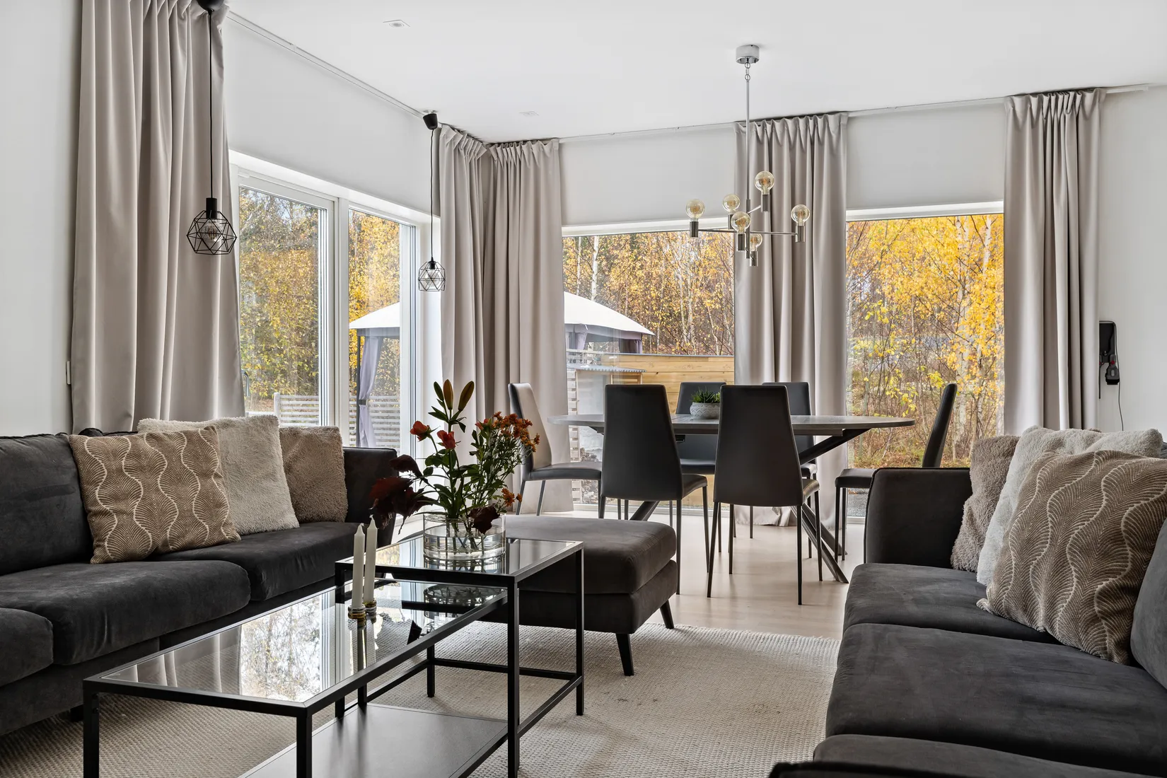 Villa, Klövervägen 3, Bålsta Viby Äng, Håbo