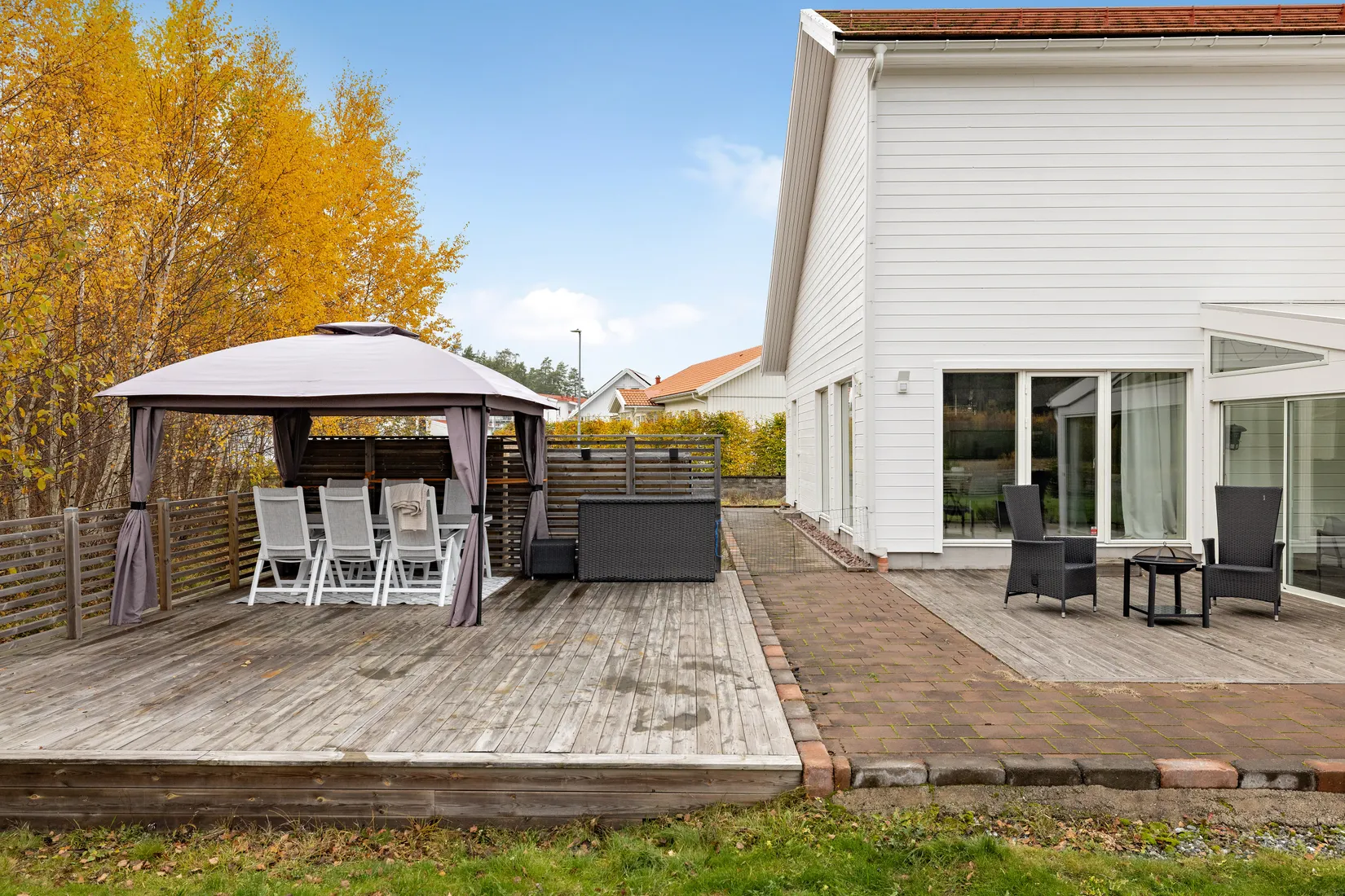 Villa, Klövervägen 3, Bålsta Viby Äng, Håbo