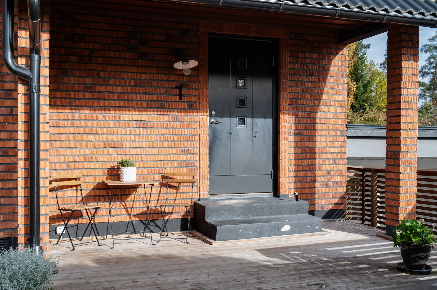 Villa, Fjärde Tvärgatan 1, Örebro