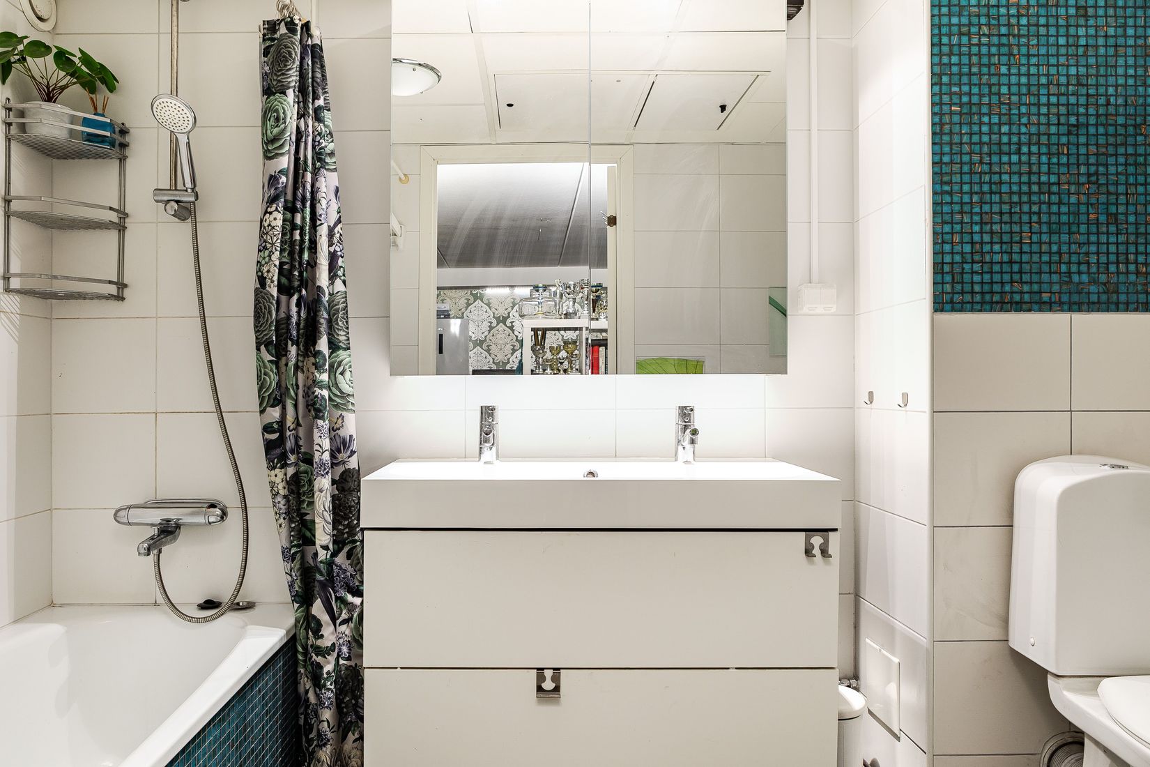 Bostadsrätt, Radhus, Britas gränd 39, Fullersta, Huddinge