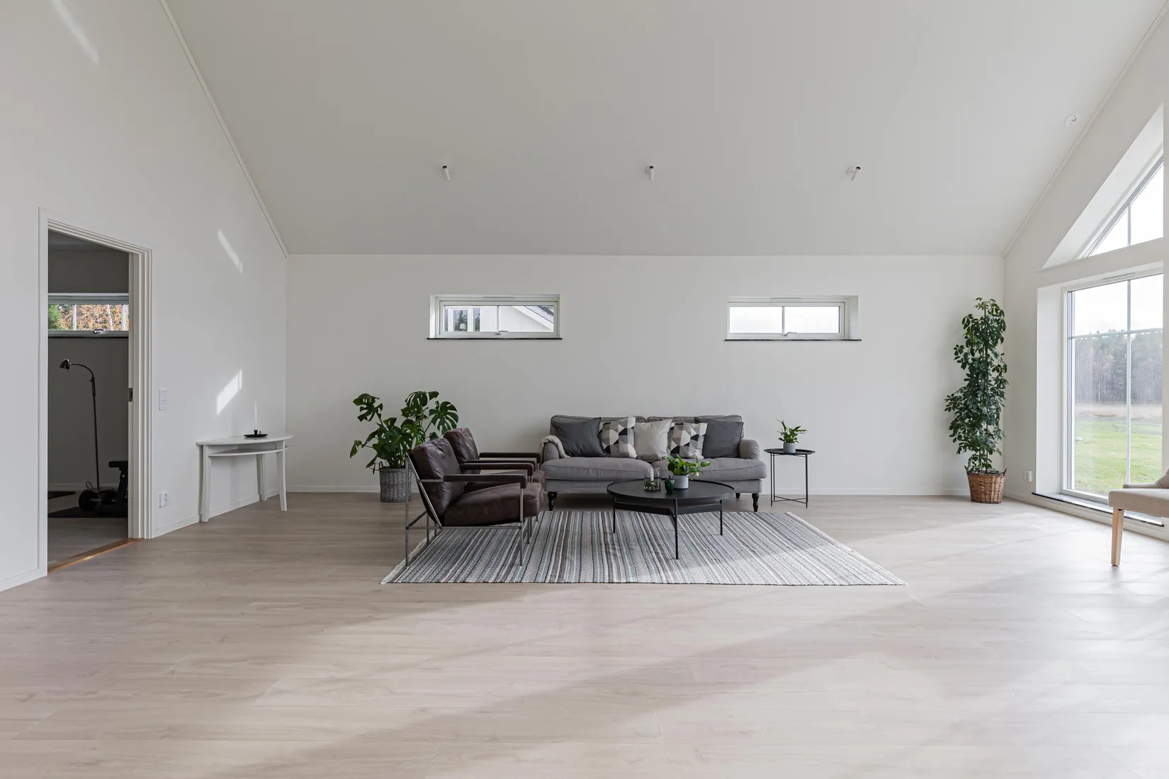 Villa, Ängesta skogsgläntan 2, Västerås