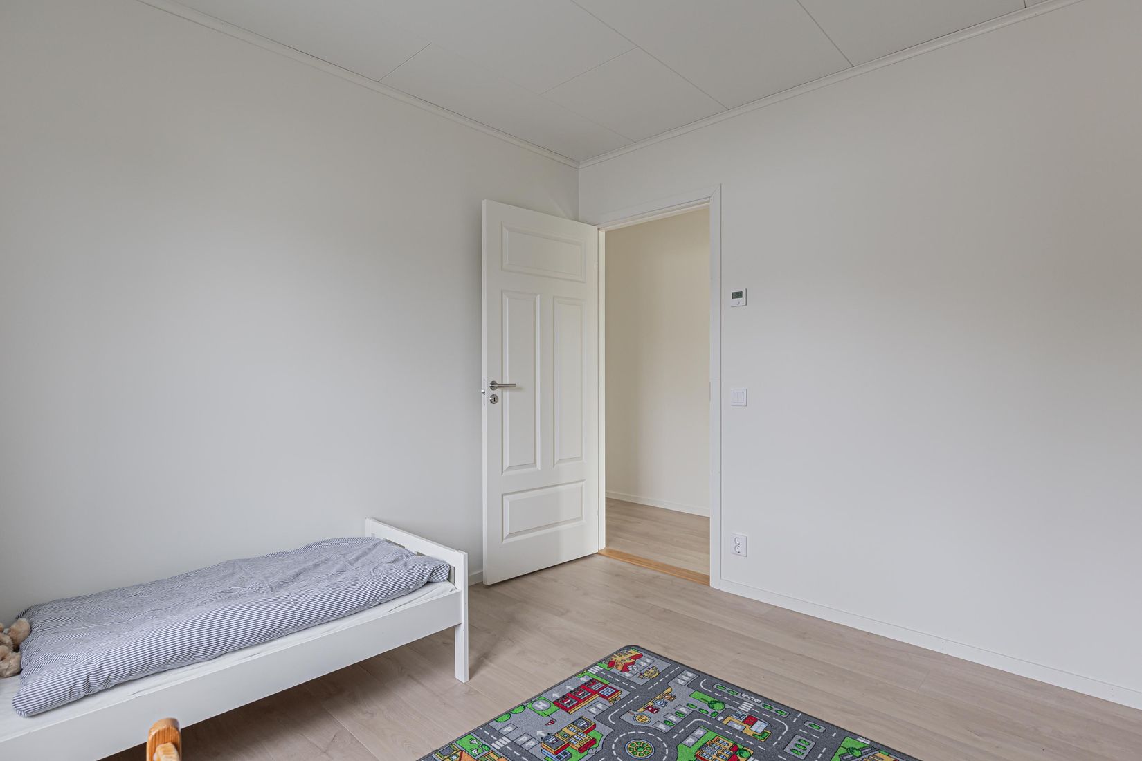 Villa, Ängesta skogsgläntan 2, Västerås