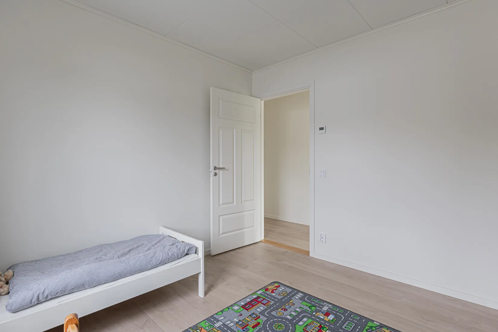 Villa, Ängesta skogsgläntan 2, Västerås
