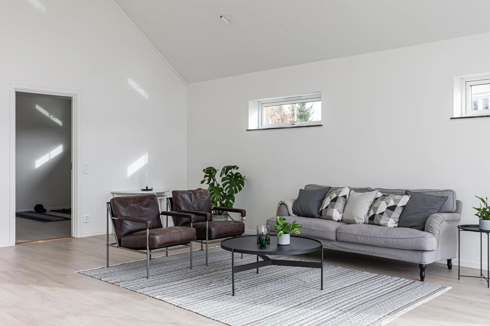 Villa, Ängesta skogsgläntan 2, Västerås