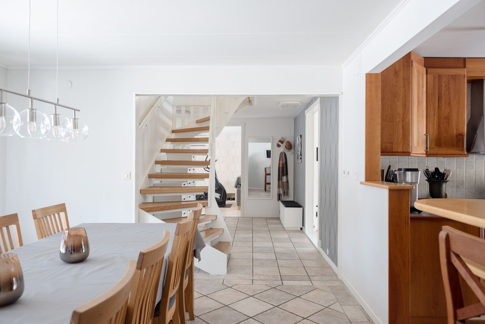 Villa, Karlsnäs 3, Bålsta Båtsbacken, Håbo