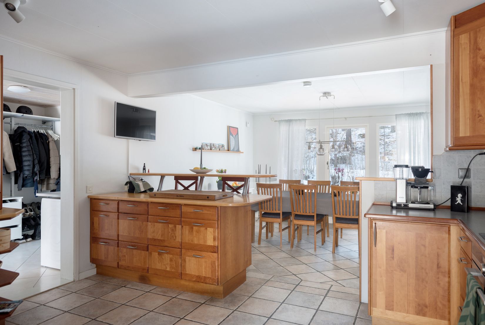 Villa, Karlsnäs 3, Bålsta Båtsbacken, Håbo