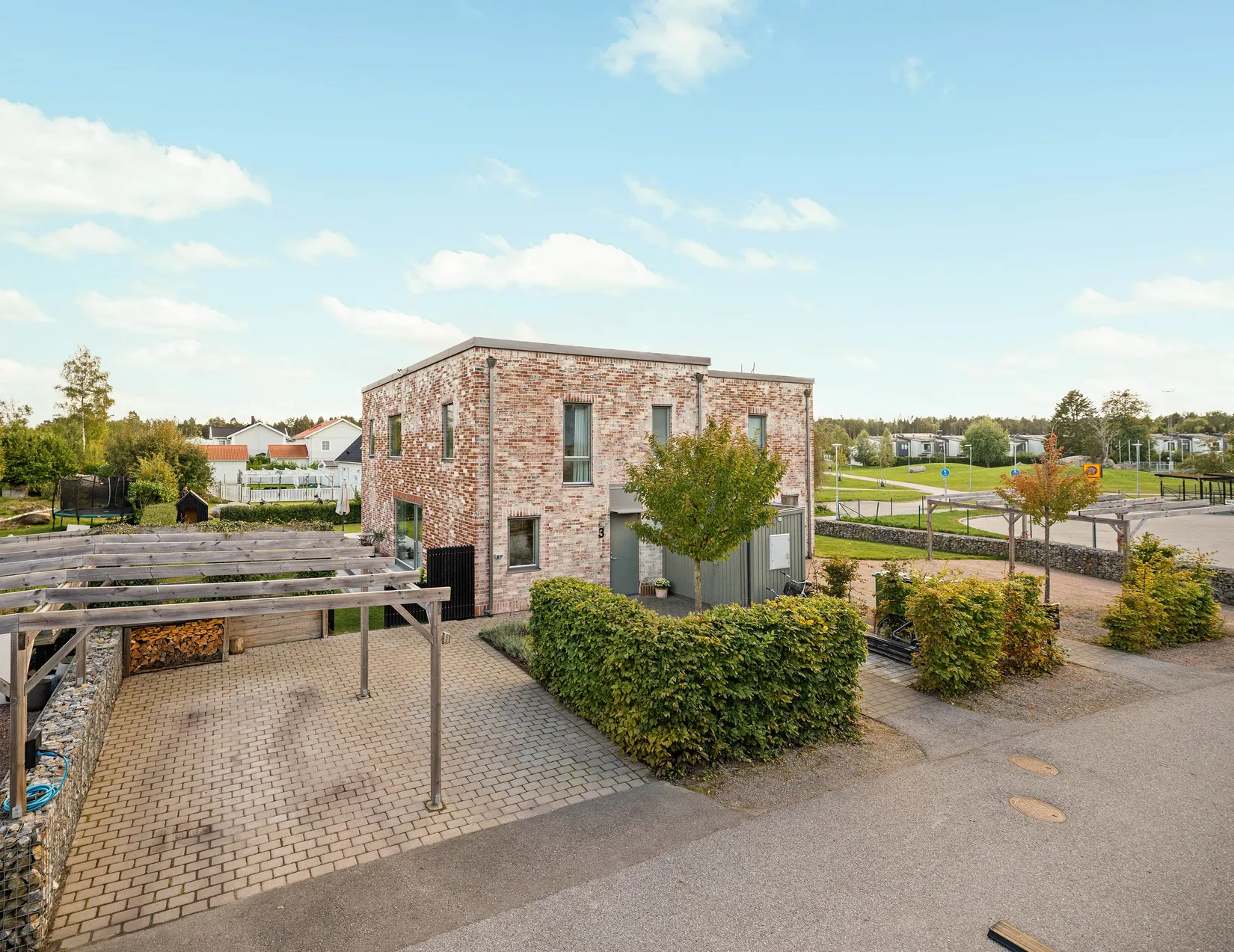 Bostadsrätt, Radhus, Utgårdsvägen 3, Lindbacken, Uppsala