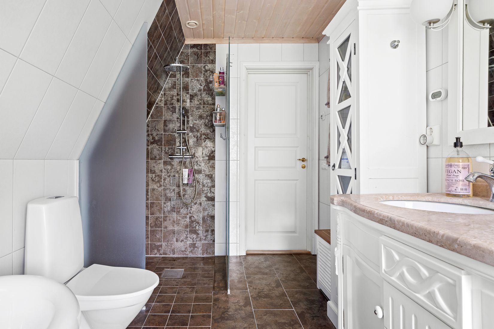 Villa, Tömvägen 32, Granby, Sigtuna