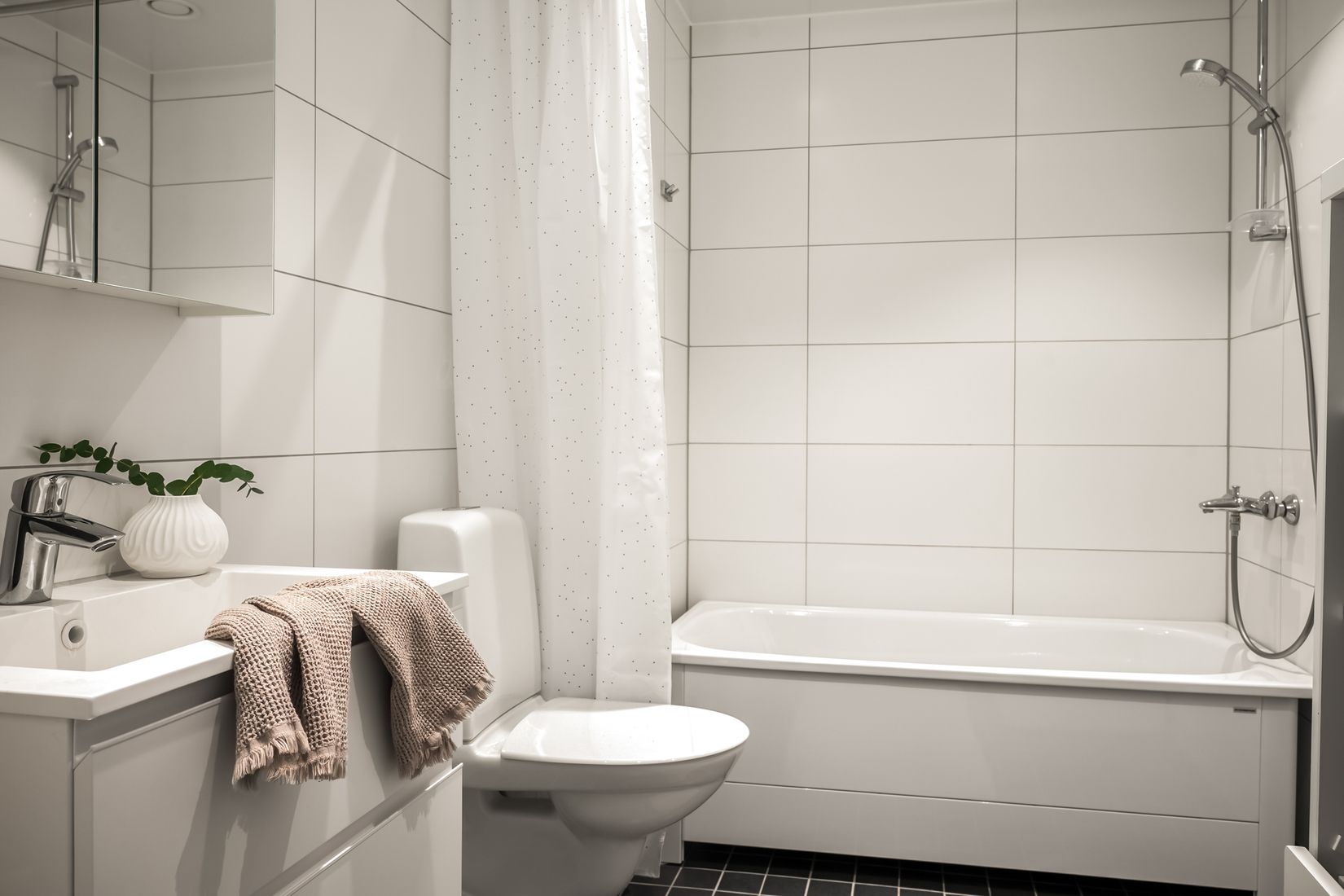 Bostadsrätt, Radhus, Krokebäcksvägen 46, Kareby, Kungälv