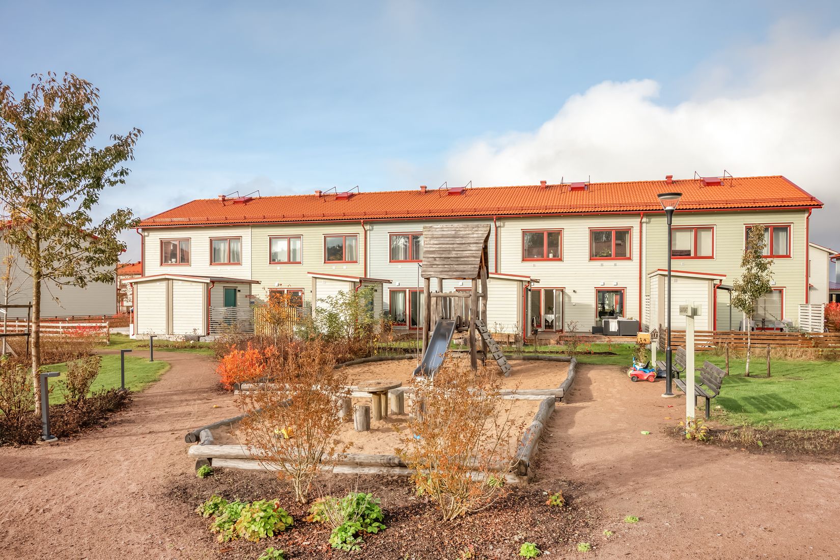 Bostadsrätt, Radhus, Krokebäcksvägen 46, Kareby, Kungälv